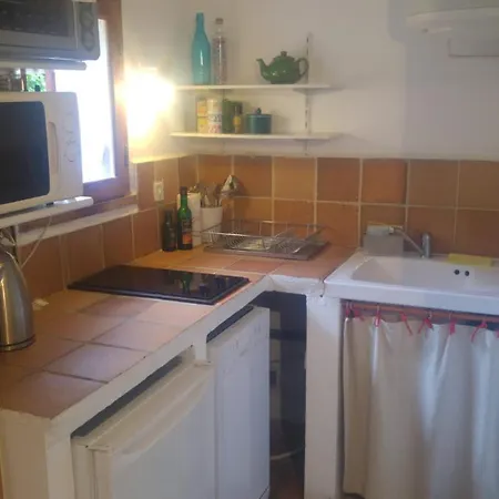 Vakantiehuis De Charme 4p Avec Piscine Et Au Calme Mirabel-aux-Baronnies